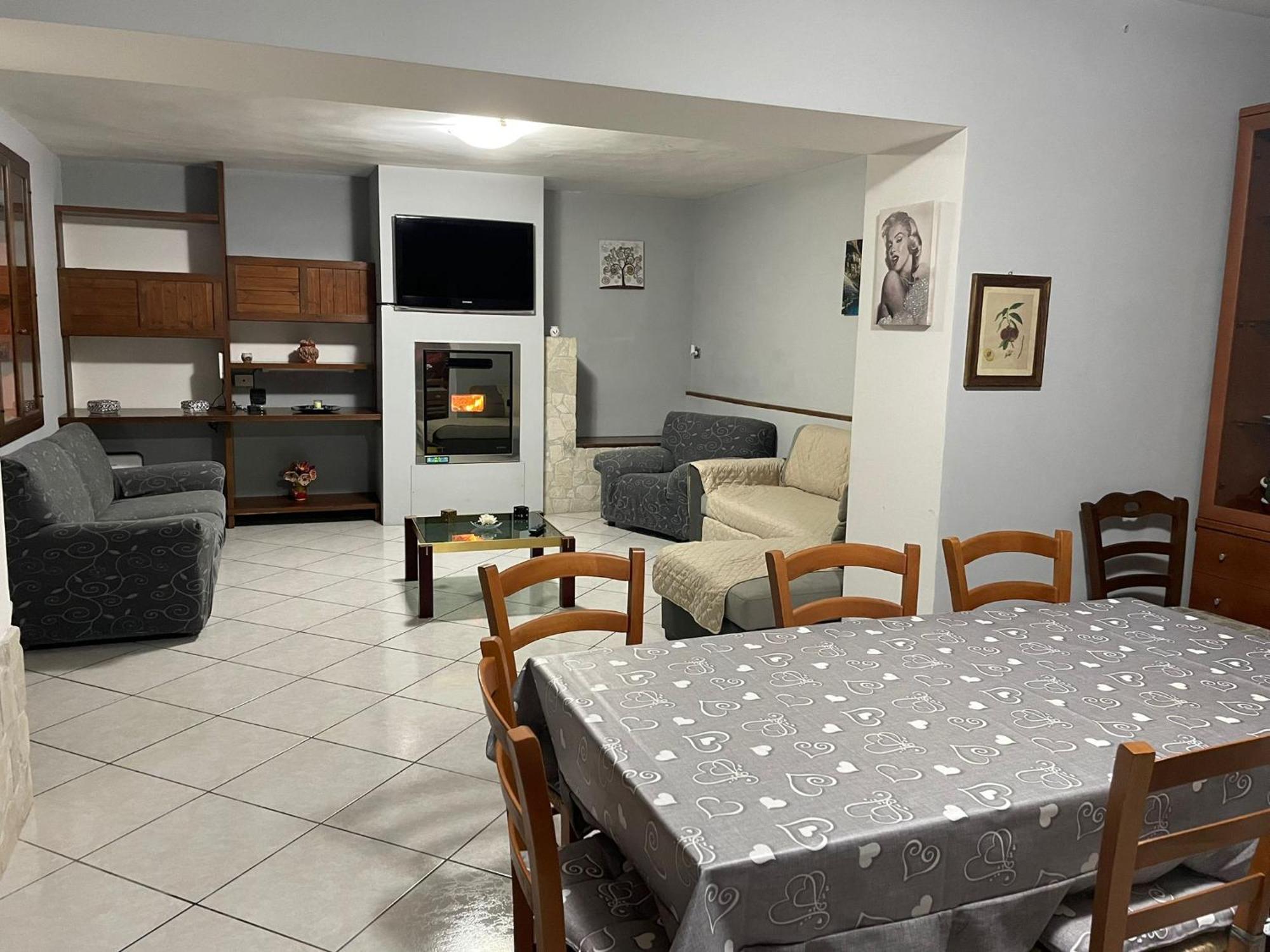 Casa Relax Villa San Donato Val di Comino Eksteriør billede
